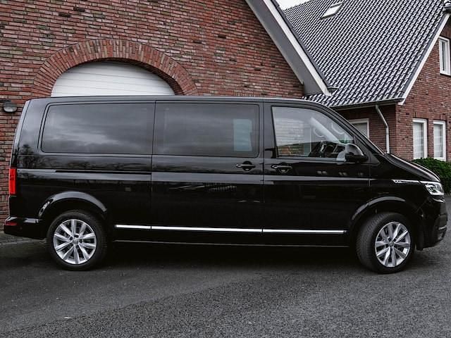 Occasion VW Caravelle 204 PK (150 kW) 2023 Zwart MPV