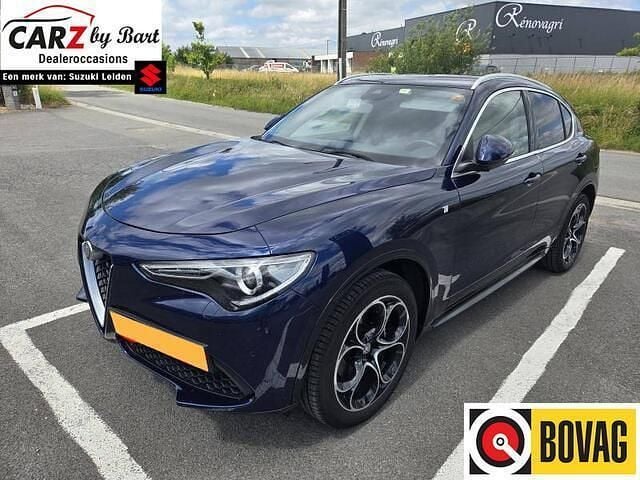Blauw, metallic lak Gebruikt 2021 Alfa Romeo Stelvio Ti SUV | € 44.945 (Goede deal) - Afbeelding 1/4
