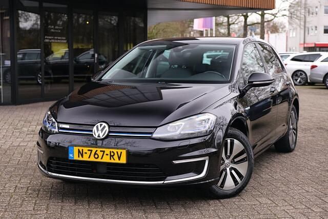 Occasion VW e-Golf 100 kW (136 PK) 2017 Zwart Hatchback