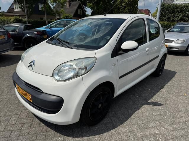 Wit Gebruikt 2008 Citroën C1 Hatchback | € 2.499 (Eerlijke prijs) - Afbeelding 1/4
