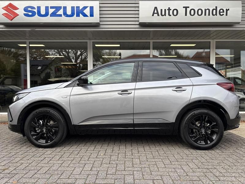 Suv Gebruikt 2024 Opel Grandland X SUV | € 27.900 (Goede deal) - Afbeelding 1/4