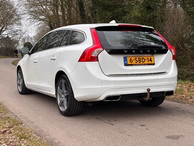 Occasion Volvo V60 Summum 215 PK (158 kW) 2013 Wit Stationwagen