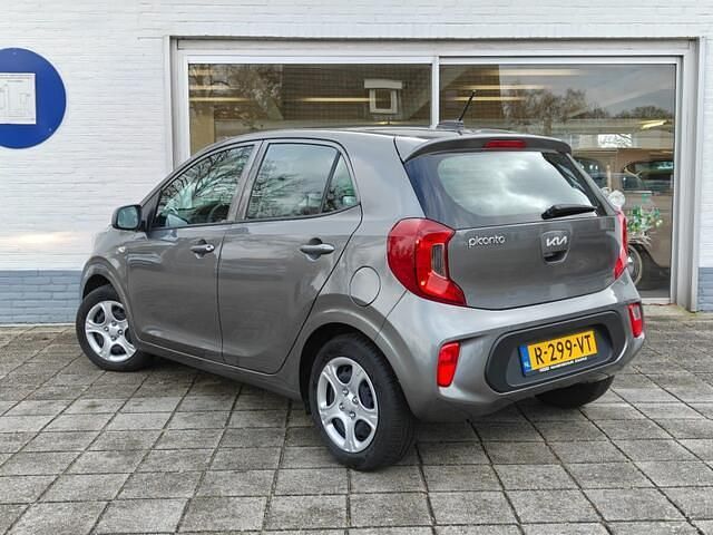 Occasion Kia Picanto Comfort 67 PK (49 kW) 2022 Grijs Hatchback