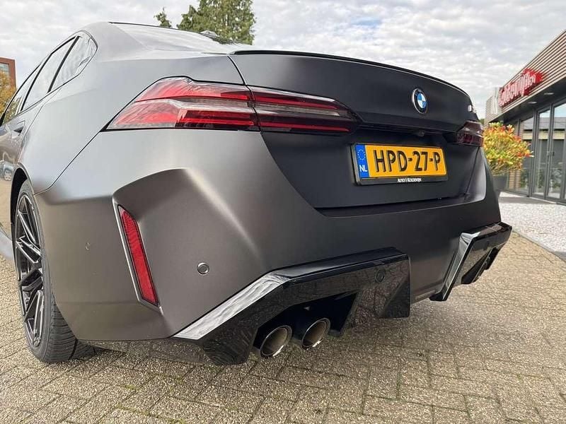 Occasion BMW M5 727 PK (534 kW) 2025 Grijs Sedan
