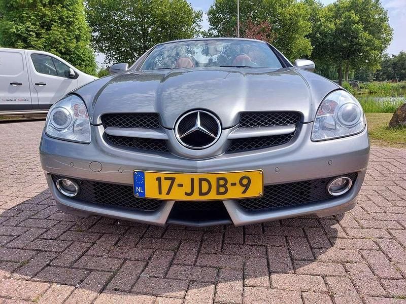 Grijs Gebruikt 2009 Mercedes SLK200 Prestige Cabriolet | € 8.500 (Super prijs) - Afbeelding 1/4