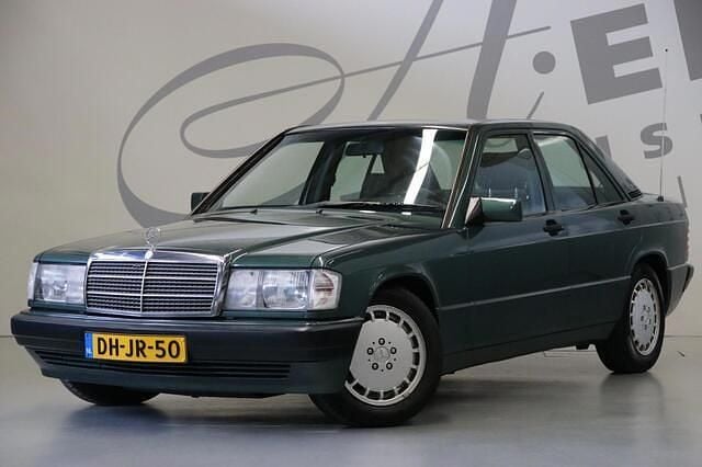 Groen Gebruikt 1991 Mercedes 190 Sedan | € 14.750 - Afbeelding 1/4