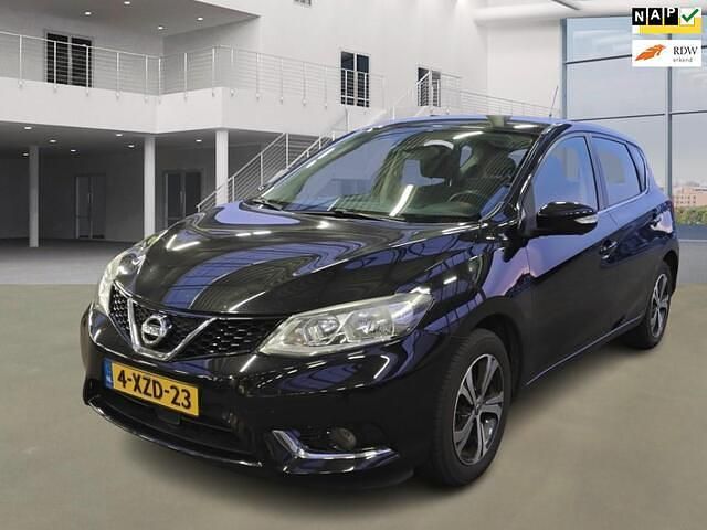 Zwart Occasion 2014 Nissan Pulsar Hatchback | € 4.500 (Super prijs) - Afbeelding 1/4