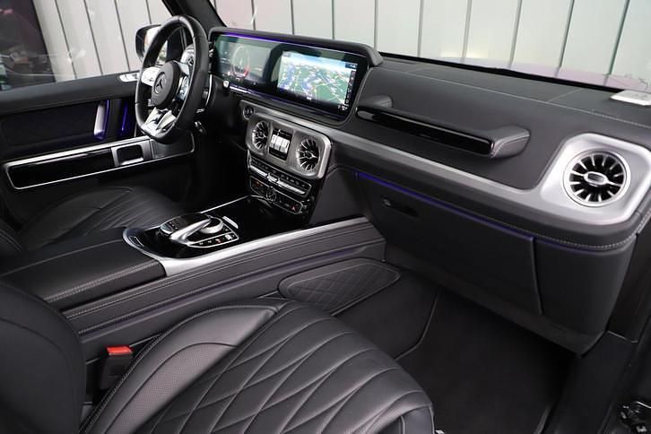 Occasion Mercedes G63 AMG AMG 585 PK (430 kW) 2022 Grijs (metallic) SUV