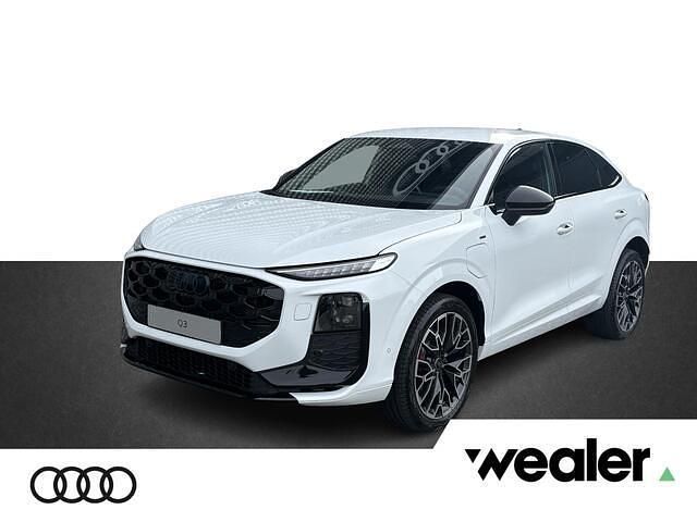 Wit Nieuw 2025 Audi Q3 Sportback Sport SUV | € 73.953 - Afbeelding 1/4