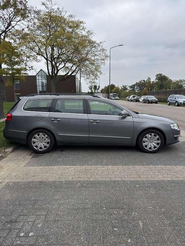 Occasion VW Passat Individual 140 PK (102 kW) 2008 Grijs Sedan