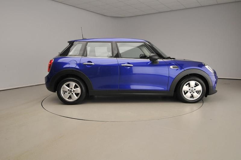 Occasion Mini ONE 102 PK (75 kW) 2018 Blauw Hatchback