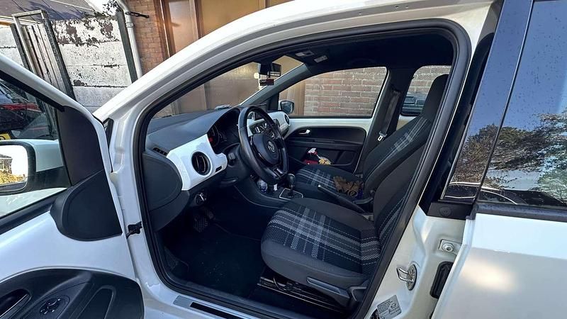 Occasion VW up! CLUB 60 PK (44 kW) 2015 Wit Hatchback