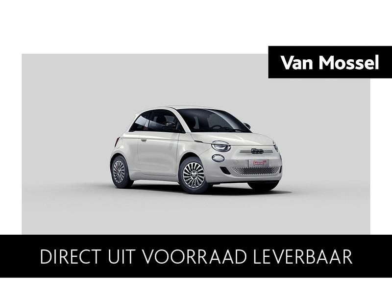 Wit Nieuw 2025 Fiat 500e Red Hatchback | € 32.440 (Goede deal) - Afbeelding 1/4