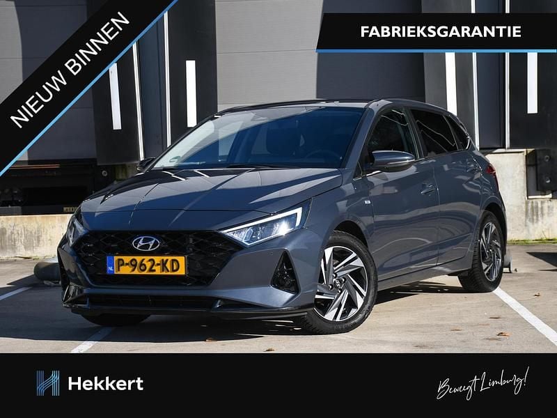 Grijs Gebruikt 2022 Hyundai i20 Premium Hatchback | € 17.295 (Eerlijke prijs) - Afbeelding 1/4