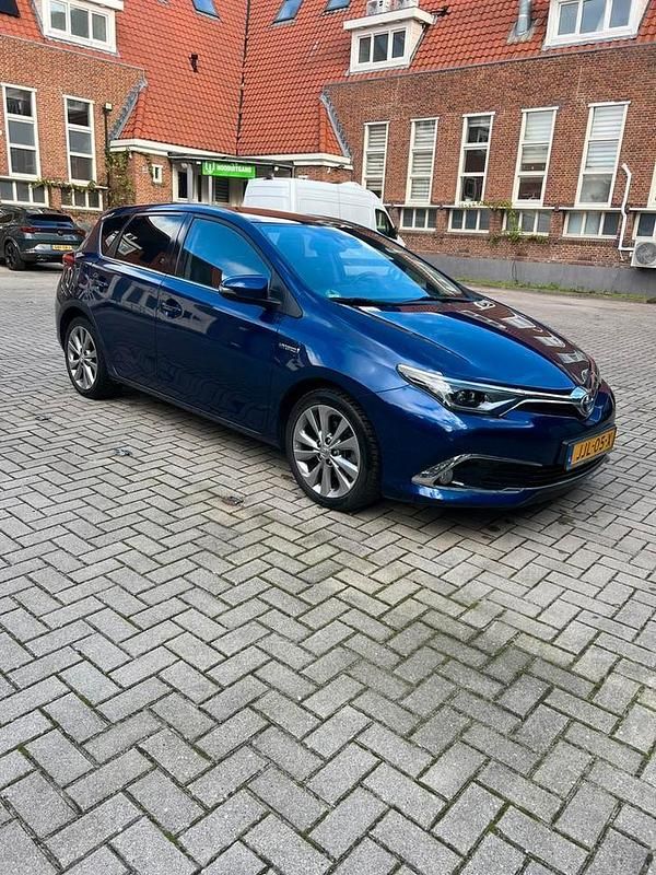 Occasion 2017 Toyota Auris Executive | € 15.800 (Eerlijke prijs) - Afbeelding 1/4