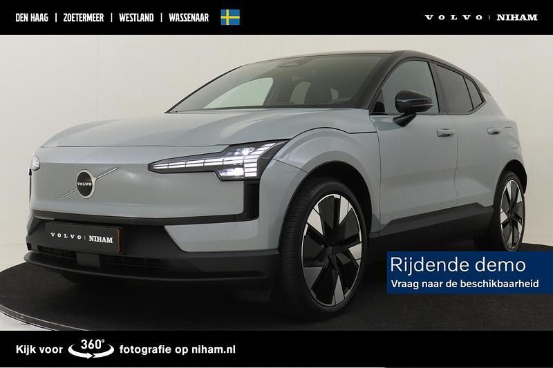 Grijs Gebruikt 2025 Volvo EX30 Plus SUV | € 36.890 (Eerlijke prijs) - Afbeelding 1/3