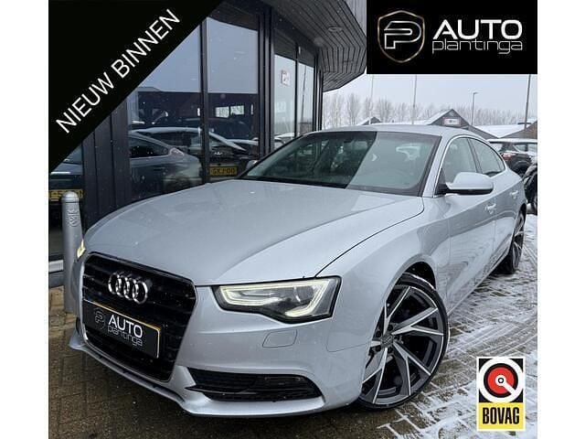 Grijs (metallic) Occasion 2012 Audi A5 Sportback Proline Hatchback | € 7.945 (Goede deal) - Afbeelding 1/4