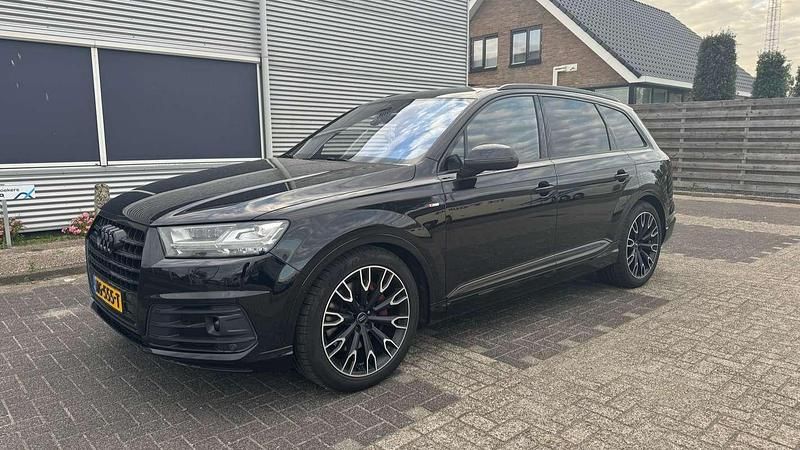 Zwart Gebruikt 2015 Audi Q7 SUV | € 26.999 (Goede deal) - Afbeelding 1/4