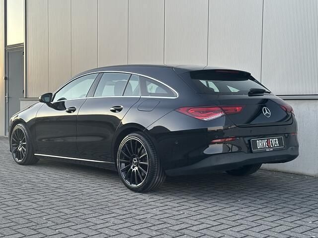 Occasion Mercedes CLA180 Shooting Brake 116 PK (85 kW) 2020 Zwart, metallic lak Stationwagen