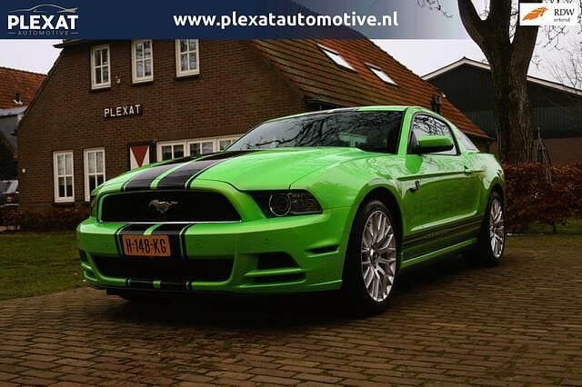 Groen Occasion 2012 Ford Mustang Coupé | € 25.945 (Eerlijke prijs) - Afbeelding 1/4