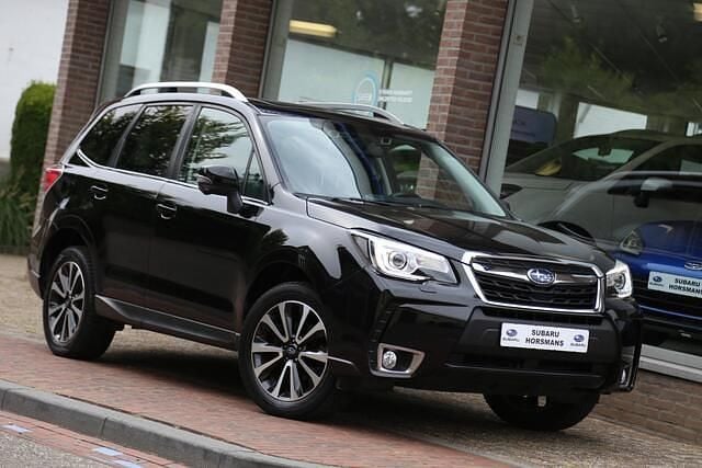 Zwart Gebruikt 2019 Subaru Forester Premium SUV | € 27.950 (Super prijs) - Afbeelding 1/4