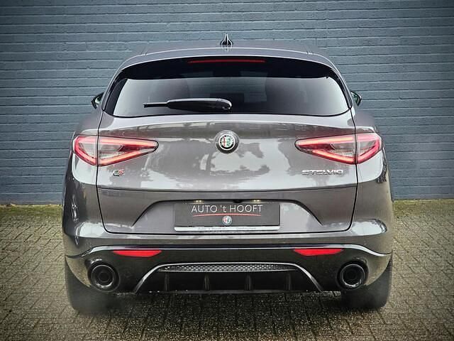 Occasion Alfa Romeo Stelvio Veloce 280 PK (205 kW) 2024 Grijs SUV
