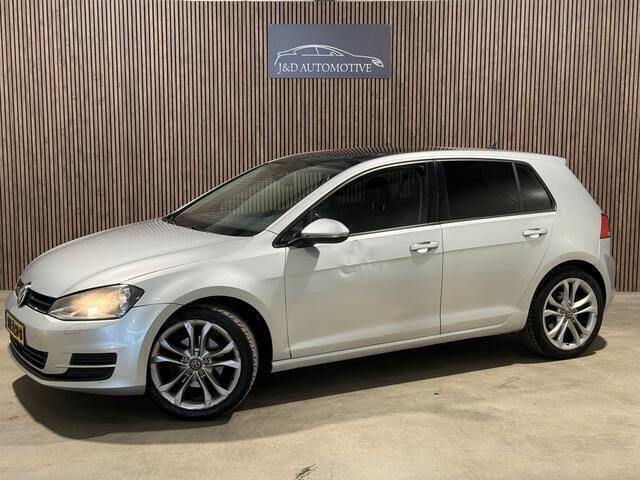 Grijs Gebruikt 2013 VW Golf VII Highline Hatchback | € 6.900 (Goede deal) - Afbeelding 1/4