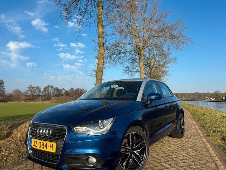 Occasion 2012 Audi A1 Sportback Hatchback | € 8.950 (Goede deal) - Afbeelding 1/4