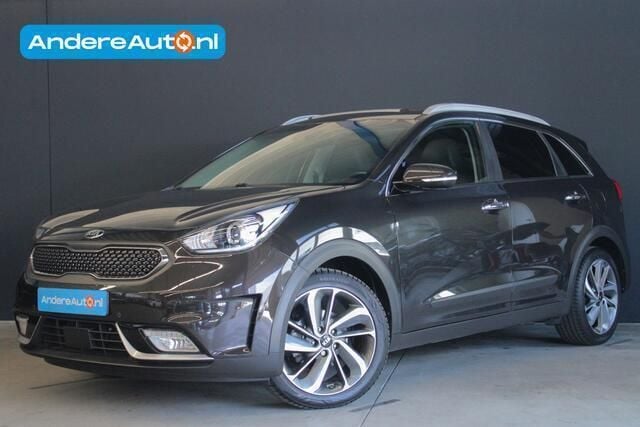Bruin Gebruikt 2017 Kia Niro SUV | € 18.995 (Iets duurder) - Afbeelding 1/3