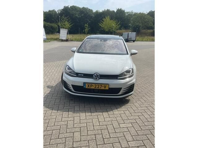 Wit Gebruikt 2015 VW Golf VII GTD Hatchback | € 13.900 (Eerlijke prijs) - Afbeelding 1/4