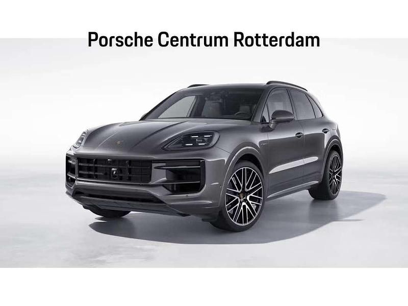 Grijs Gebruikt 2025 Porsche Cayenne SUV | € 144.900 - Afbeelding 1/4
