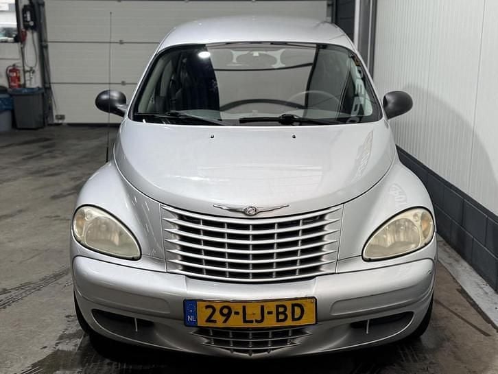 Occasion Chrysler PT Cruiser Clasic 142 PK (104 kW) 2003 Grijs Hatchback