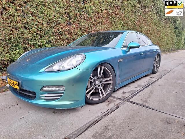 Groen Gebruikt 2010 Porsche Panamera Sedan | € 12.500 - Afbeelding 1/4