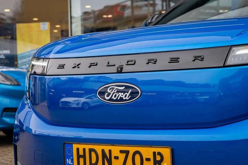 Occasion Ford Explorer Extended Range 210 kW (286 PK) 2025 Blauw SUV