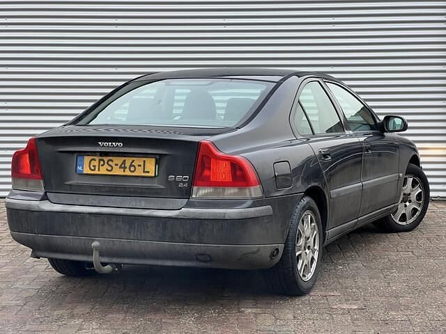 Occasion Volvo S60 141 PK (103 kW) 2001 Grijs Sedan