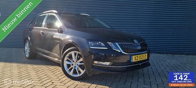 Zwart Gebruikt 2019 Skoda Octavia Business Line Stationwagen | € 10.440 (Goede deal) - Afbeelding 1/4