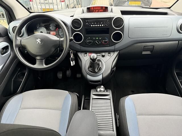 Occasion Peugeot Partner Tepee Access 98 PK (72 kW) 2014 Grijs MPV