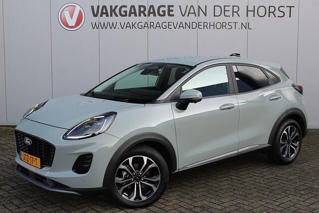 Grijs Occasion 2025 Ford Puma Titanium SUV | € 28.950 (Iets duurder) - Afbeelding 1/3