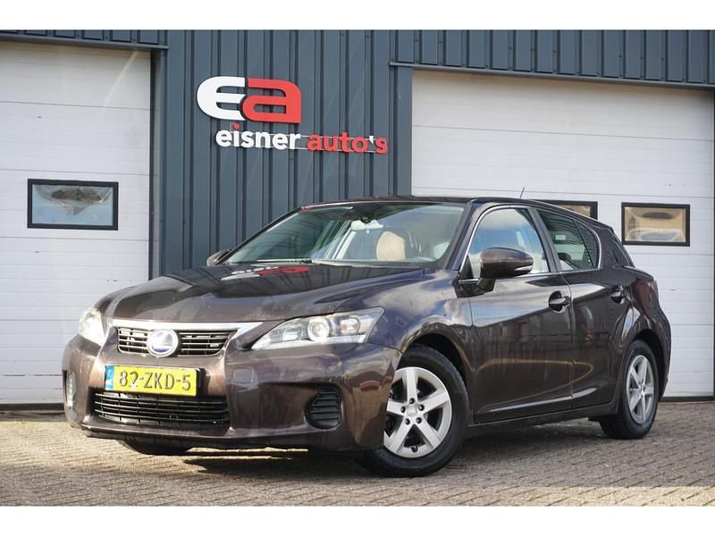 Bruin Gebruikt 2012 Lexus CT200h Hatchback | € 8.749 (Goede deal) - Afbeelding 1/4