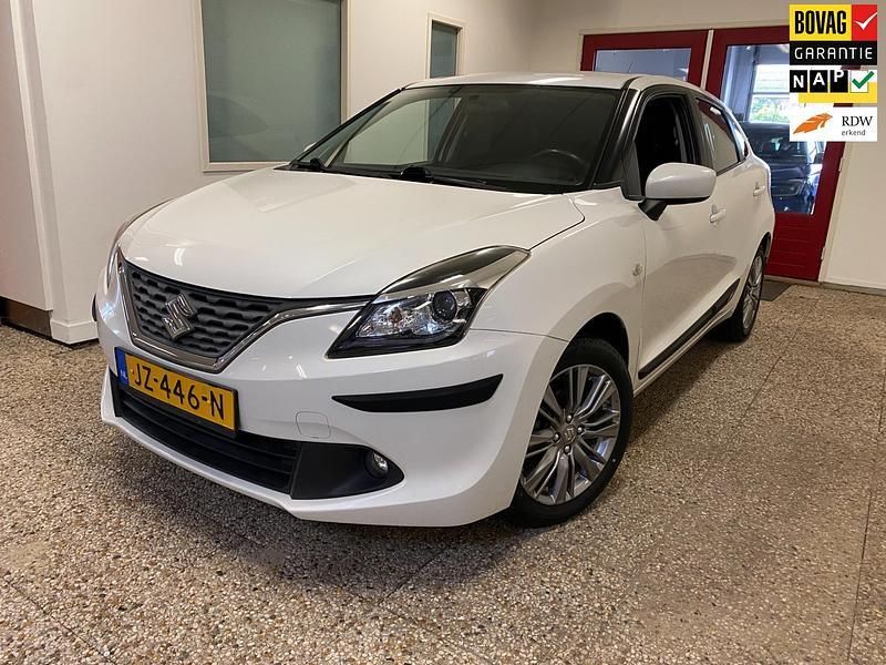 Wit Gebruikt 2016 Suzuki Baleno Exclusive Hatchback | € 8.950 (Eerlijke prijs) - Afbeelding 1/4