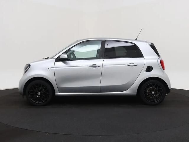 Occasion Smart ForFour Passion 90 PK (66 kW) 2017 Grijs Hatchback