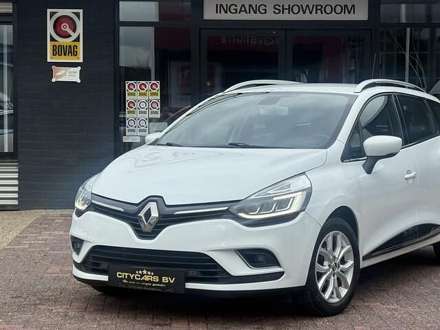 Occasion Renault Clio GrandTour Intens 90 PK (66 kW) 2017 Wit Stationwagen
