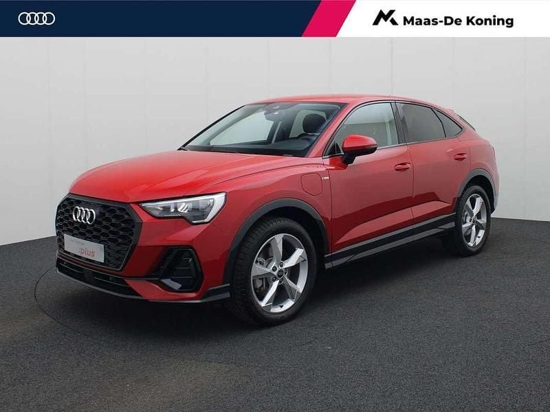 Rood Gebruikt 2024 Audi Q3 Sportback S-Line SUV | € 47.940 (Goede deal) - Afbeelding 1/4