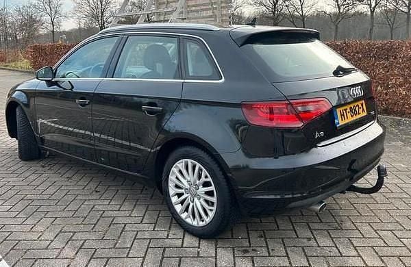 Occasion Audi A3 Attraction 110 PK (80 kW) 2014