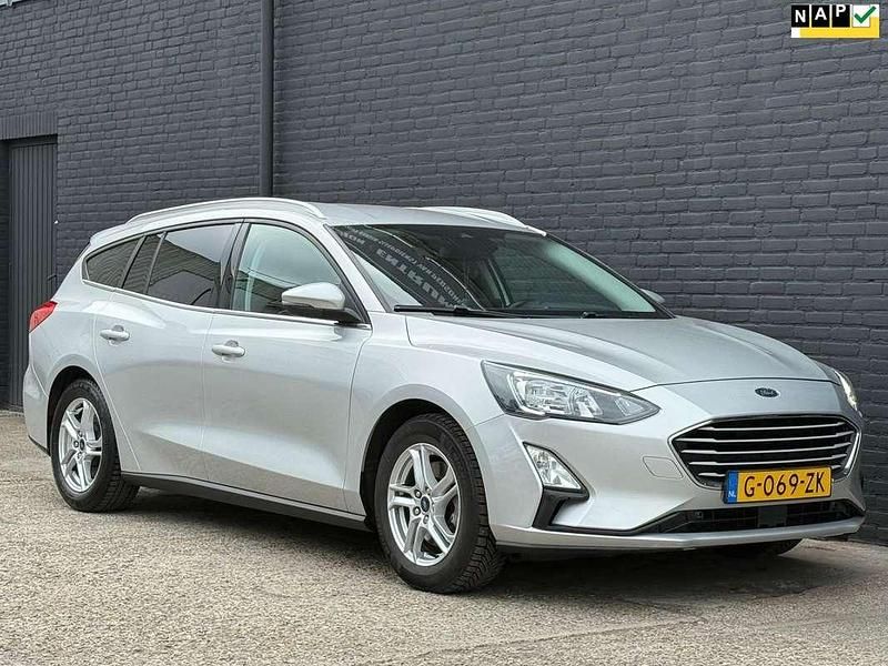 Grijs Gebruikt 2020 Ford Focus Business Edition Stationwagen | € 10.495 (Goede deal) - Afbeelding 1/4