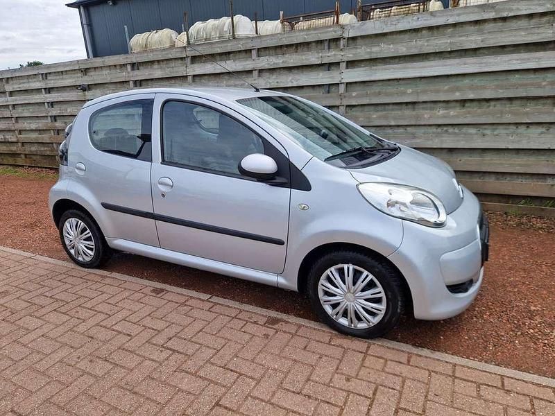 Grijs Gebruikt 2010 Citroën C1 Hatchback | € 2.950 (Iets duurder) - Afbeelding 1/4
