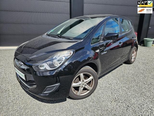 Zwart Gebruikt 2012 Hyundai ix20 MPV | € 5.940 (Eerlijke prijs) - Afbeelding 1/4