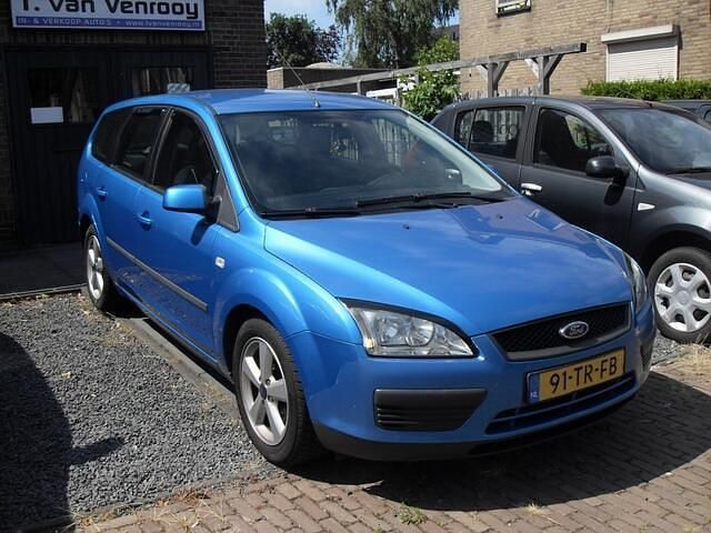 Blauw Gebruikt 2007 Ford Focus Trend Stationwagen | € 998 (Eerlijke prijs) - Afbeelding 1/4