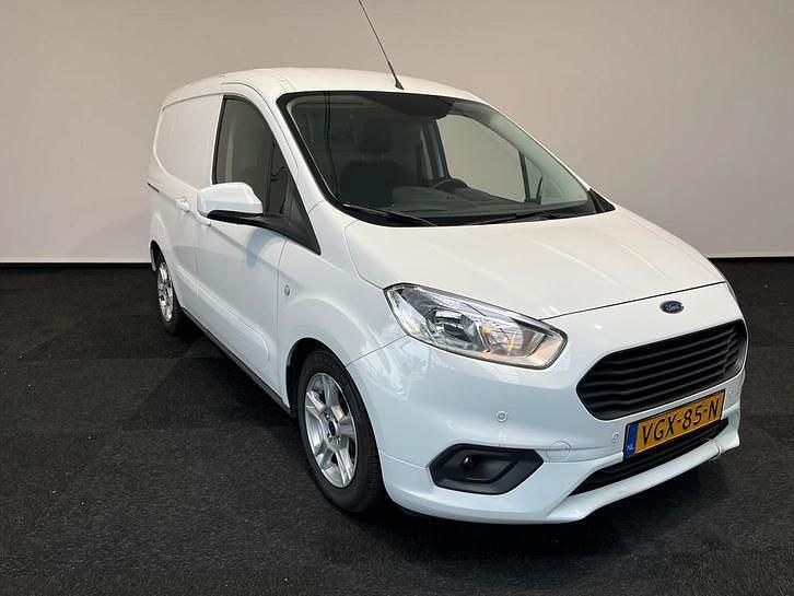 Occasion Ford Transit 99 PK (72 kW) 2020 Wit Hatchback