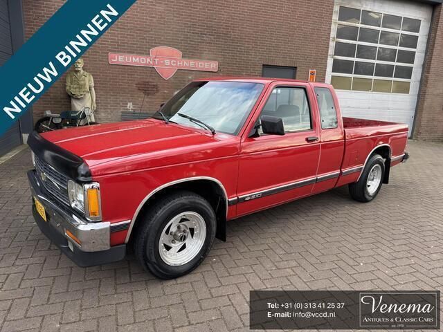 Rood Gebruikt 1991 Chevrolet S10 Van | € 11.000 - Afbeelding 1/4